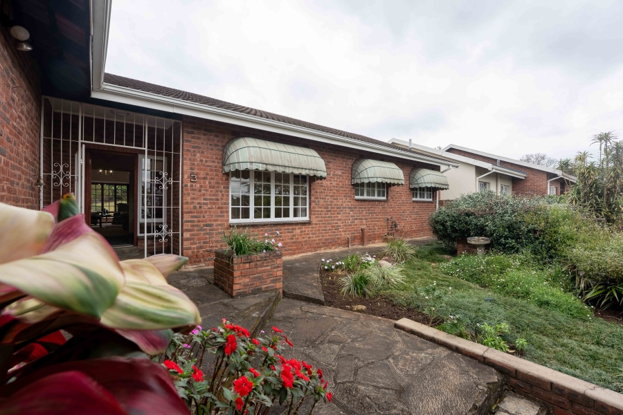 3 Bedroom Property for Sale in Kloof KwaZulu-Natal
