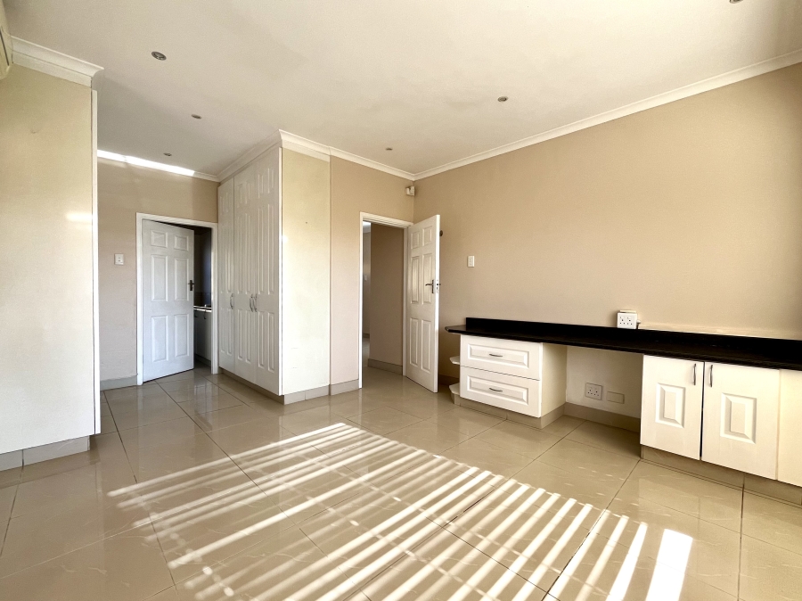 3 Bedroom Property for Sale in Deepdene KwaZulu-Natal