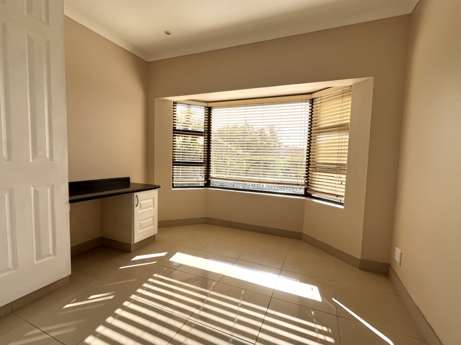 3 Bedroom Property for Sale in Deepdene KwaZulu-Natal