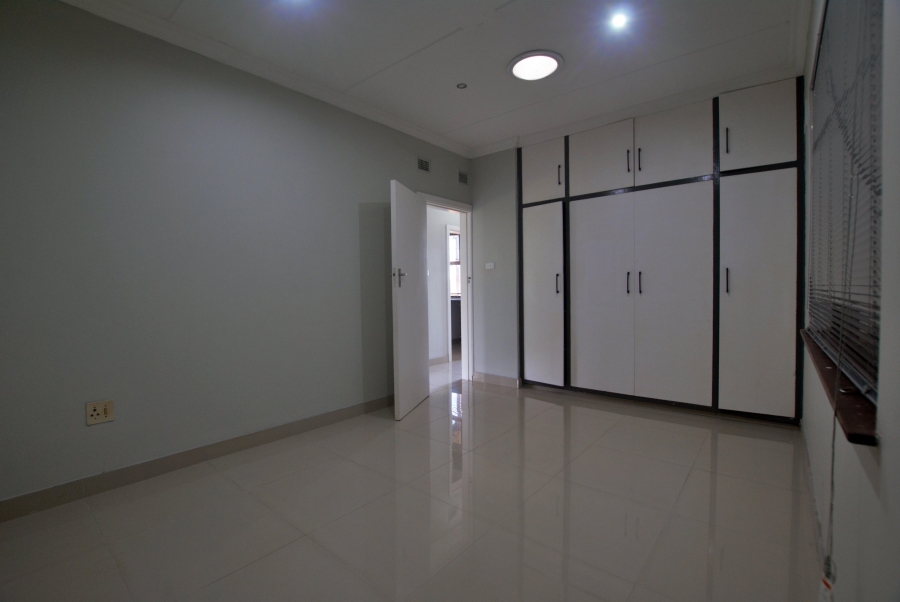 2 Bedroom Property for Sale in Scottburgh Central KwaZulu-Natal