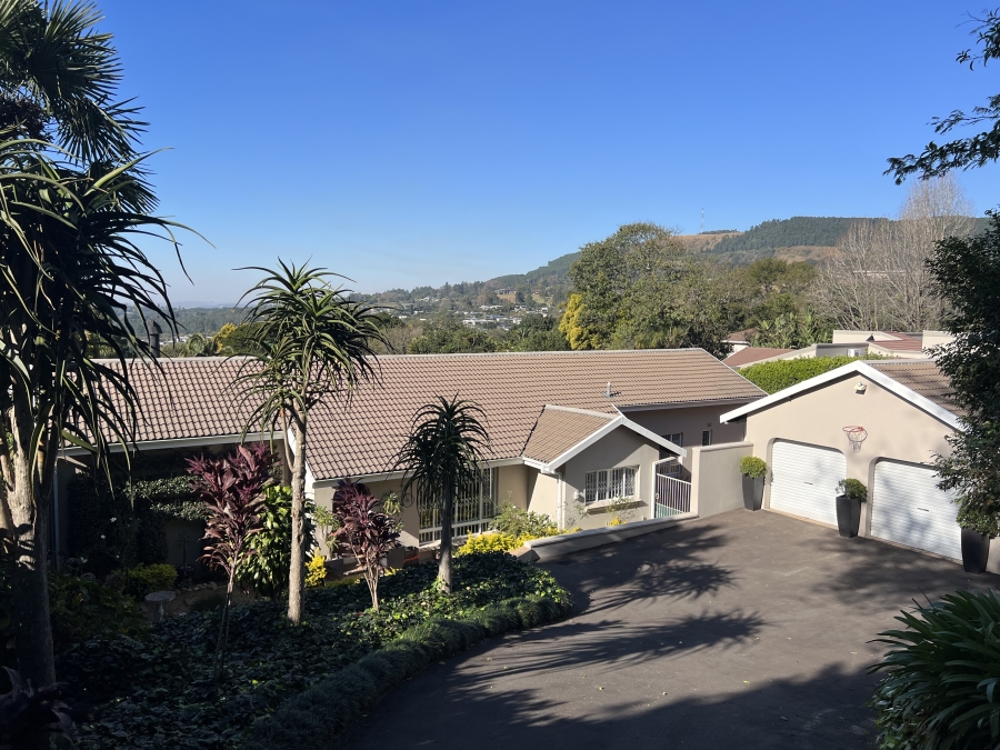 4 Bedroom Property for Sale in Upper Ferncliffe KwaZulu-Natal