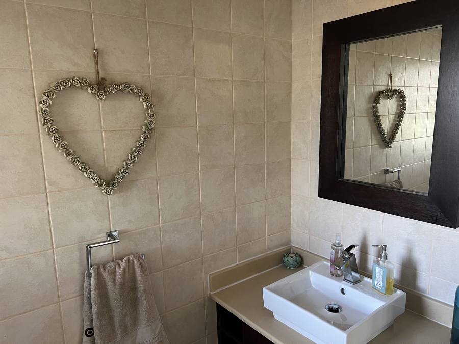 4 Bedroom Property for Sale in Upper Ferncliffe KwaZulu-Natal