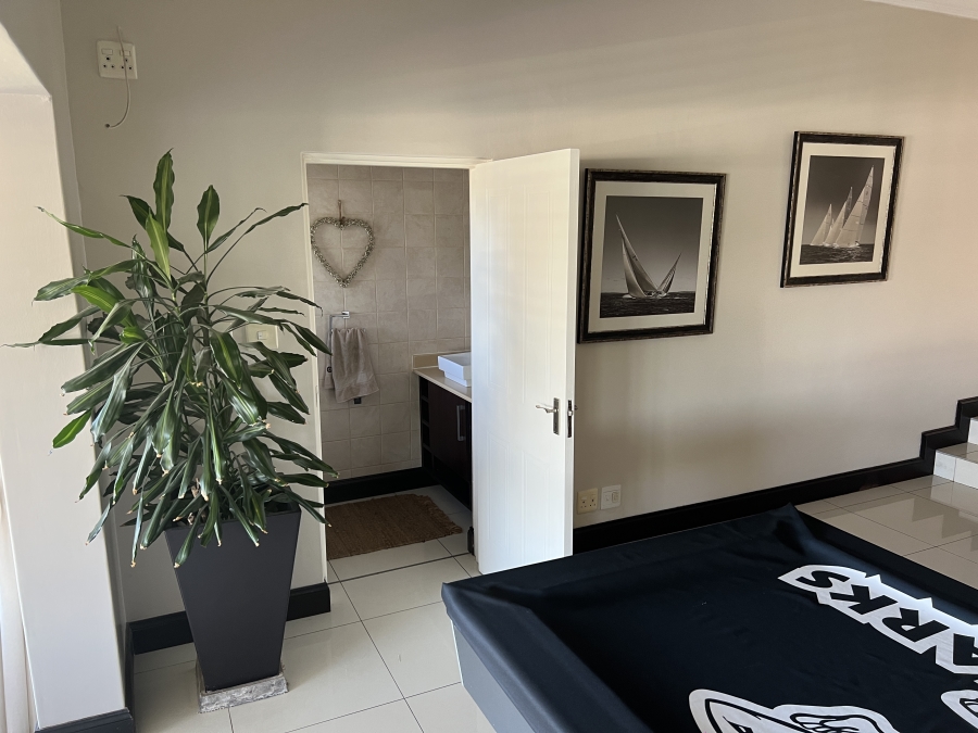4 Bedroom Property for Sale in Upper Ferncliffe KwaZulu-Natal