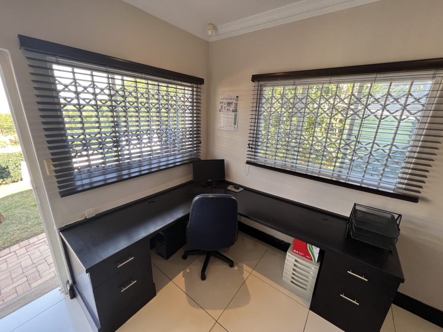 4 Bedroom Property for Sale in Upper Ferncliffe KwaZulu-Natal