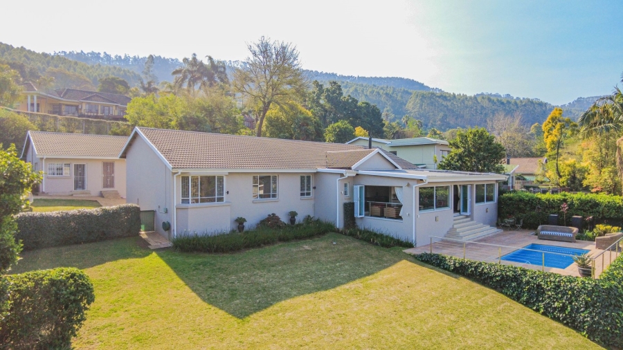 4 Bedroom Property for Sale in Upper Ferncliffe KwaZulu-Natal