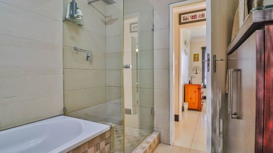 4 Bedroom Property for Sale in Upper Ferncliffe KwaZulu-Natal