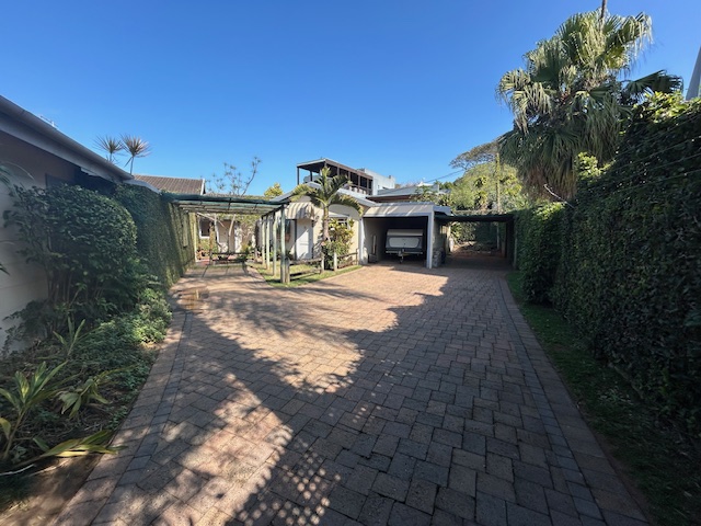 6 Bedroom Property for Sale in Herrwood Park KwaZulu-Natal
