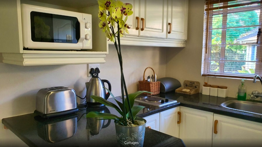 6 Bedroom Property for Sale in Herrwood Park KwaZulu-Natal