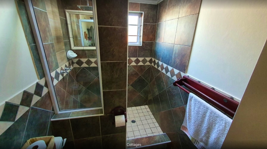 6 Bedroom Property for Sale in Herrwood Park KwaZulu-Natal