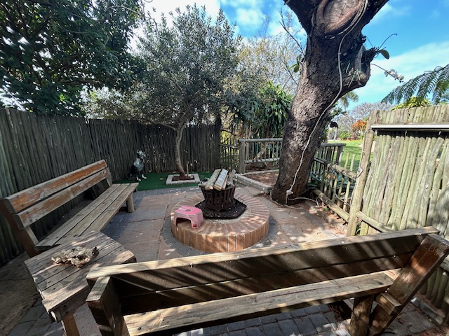 6 Bedroom Property for Sale in Herrwood Park KwaZulu-Natal