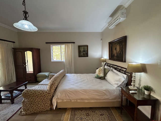 6 Bedroom Property for Sale in Herrwood Park KwaZulu-Natal