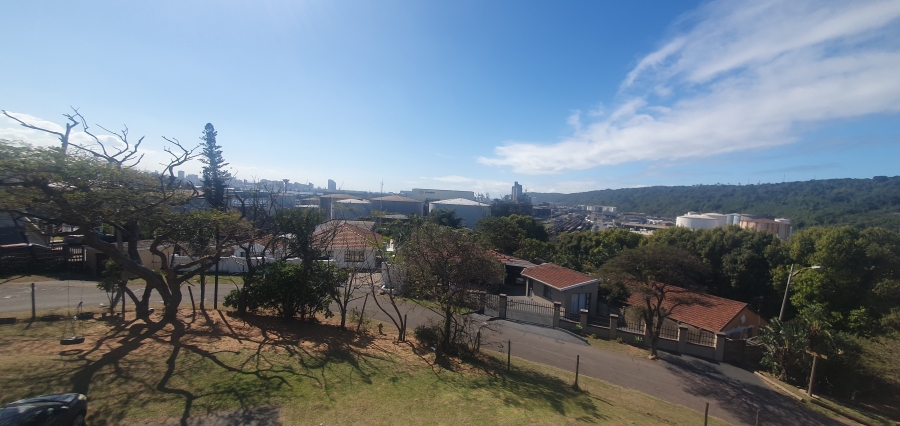 To Let 1 Bedroom Property for Rent in Bluff KwaZulu-Natal