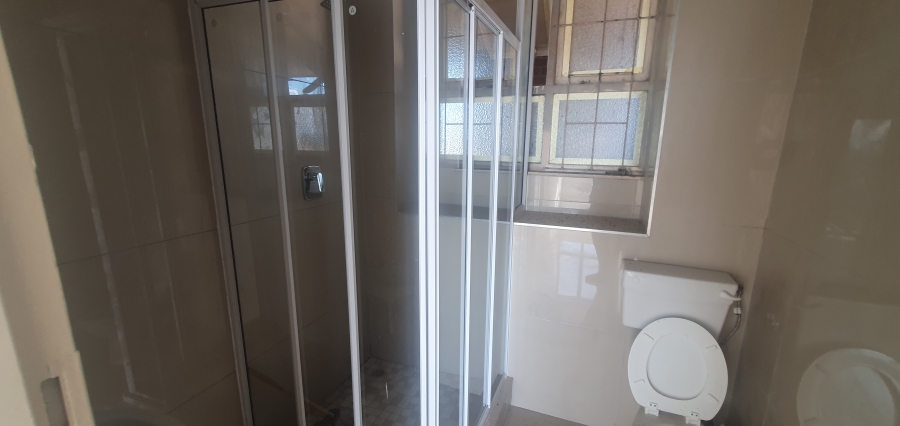To Let 1 Bedroom Property for Rent in Bluff KwaZulu-Natal