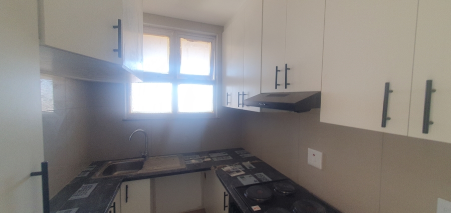 To Let 1 Bedroom Property for Rent in Bluff KwaZulu-Natal