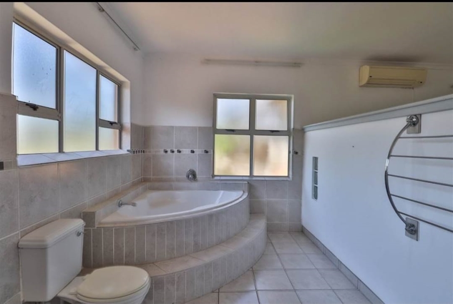 To Let 3 Bedroom Property for Rent in Athlone Park KwaZulu-Natal