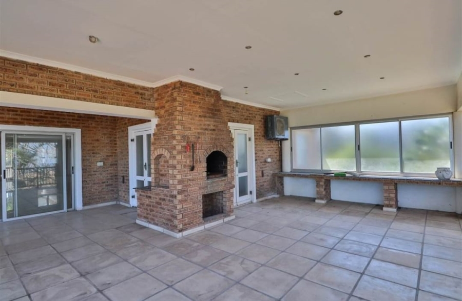 To Let 3 Bedroom Property for Rent in Athlone Park KwaZulu-Natal