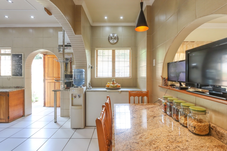 5 Bedroom Property for Sale in Westville Central KwaZulu-Natal