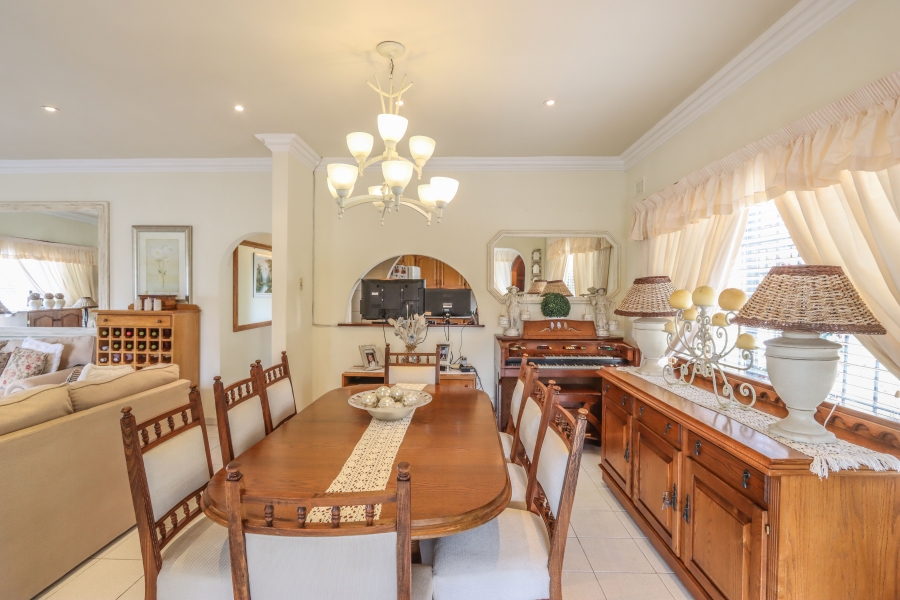 5 Bedroom Property for Sale in Westville Central KwaZulu-Natal