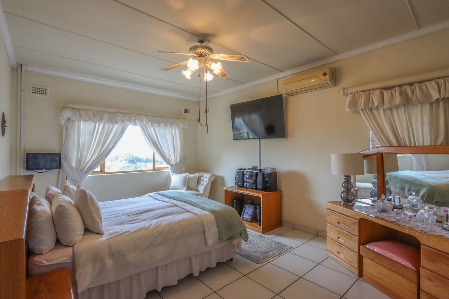 5 Bedroom Property for Sale in Westville Central KwaZulu-Natal