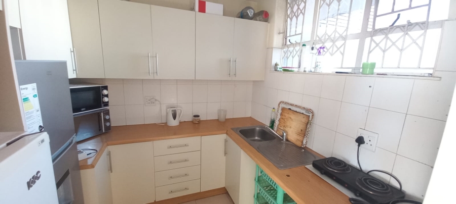 2 Bedroom Property for Sale in Essenwood KwaZulu-Natal