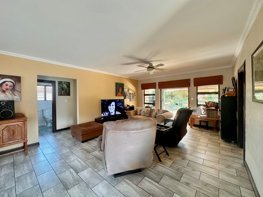 3 Bedroom Property for Sale in Seaward Estate KwaZulu-Natal