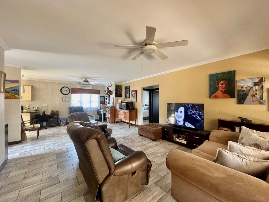 3 Bedroom Property for Sale in Seaward Estate KwaZulu-Natal