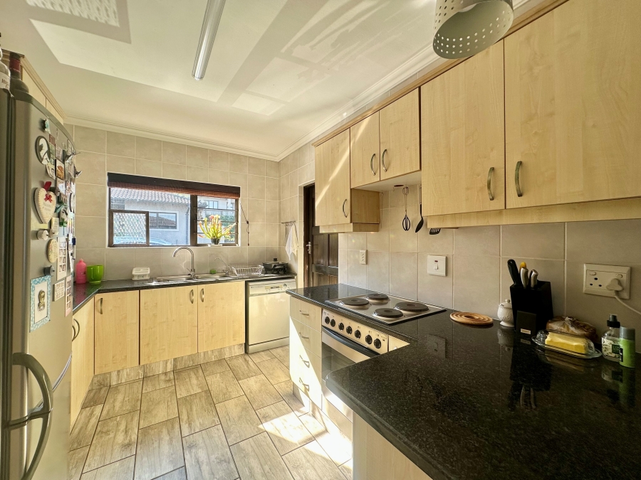 3 Bedroom Property for Sale in Seaward Estate KwaZulu-Natal