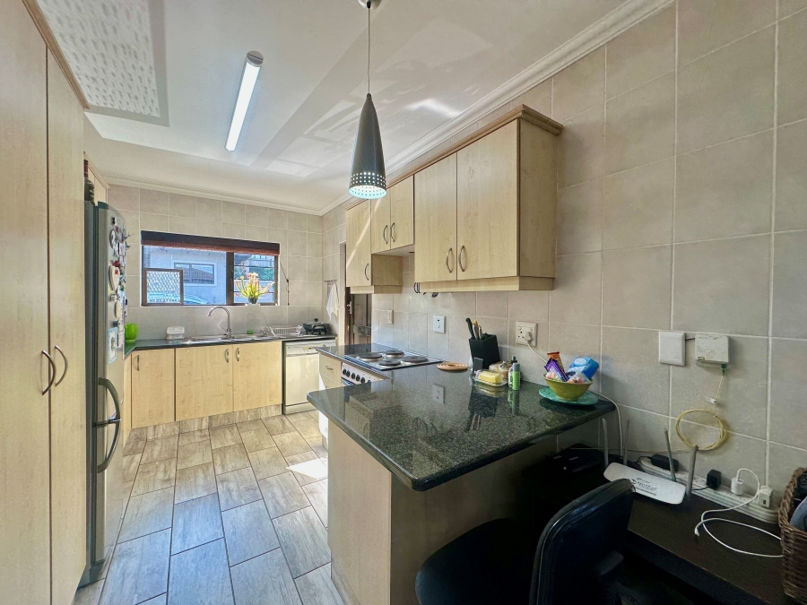 3 Bedroom Property for Sale in Seaward Estate KwaZulu-Natal