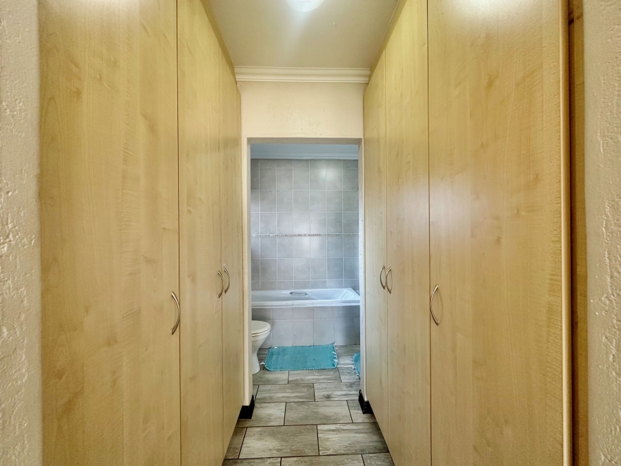 3 Bedroom Property for Sale in Seaward Estate KwaZulu-Natal