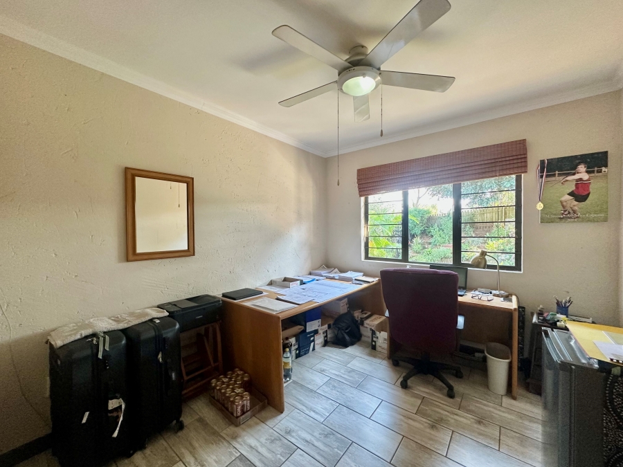 3 Bedroom Property for Sale in Seaward Estate KwaZulu-Natal