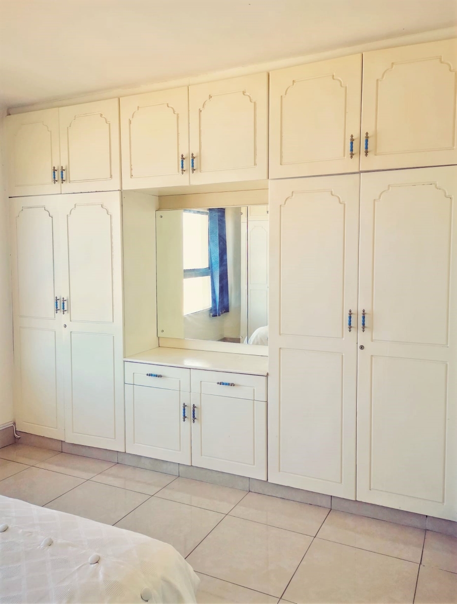 To Let 2 Bedroom Property for Rent in Amanzimtoti KwaZulu-Natal