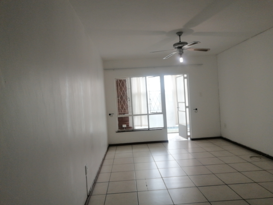 To Let 2 Bedroom Property for Rent in Westridge KwaZulu-Natal
