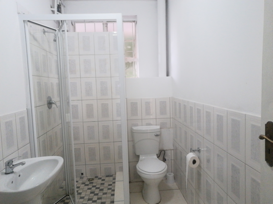 To Let 2 Bedroom Property for Rent in Westridge KwaZulu-Natal