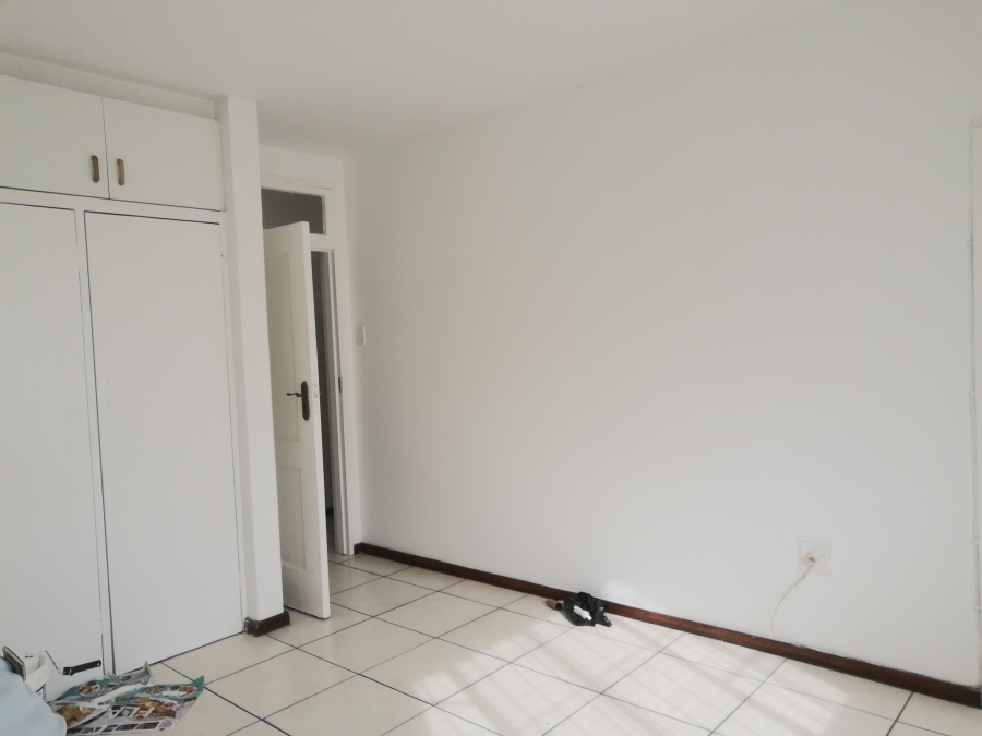 To Let 2 Bedroom Property for Rent in Westridge KwaZulu-Natal