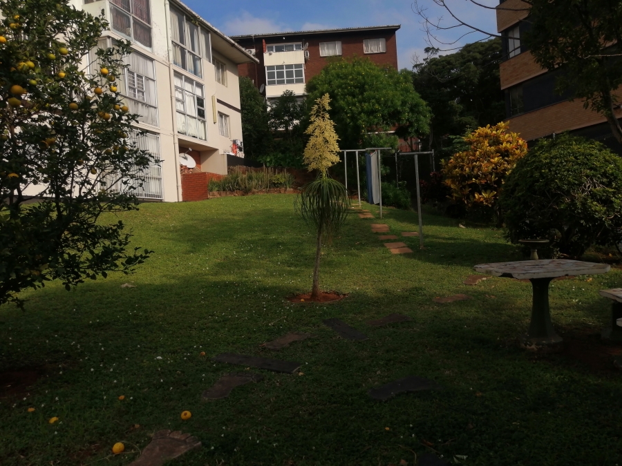 To Let 2 Bedroom Property for Rent in Westridge KwaZulu-Natal