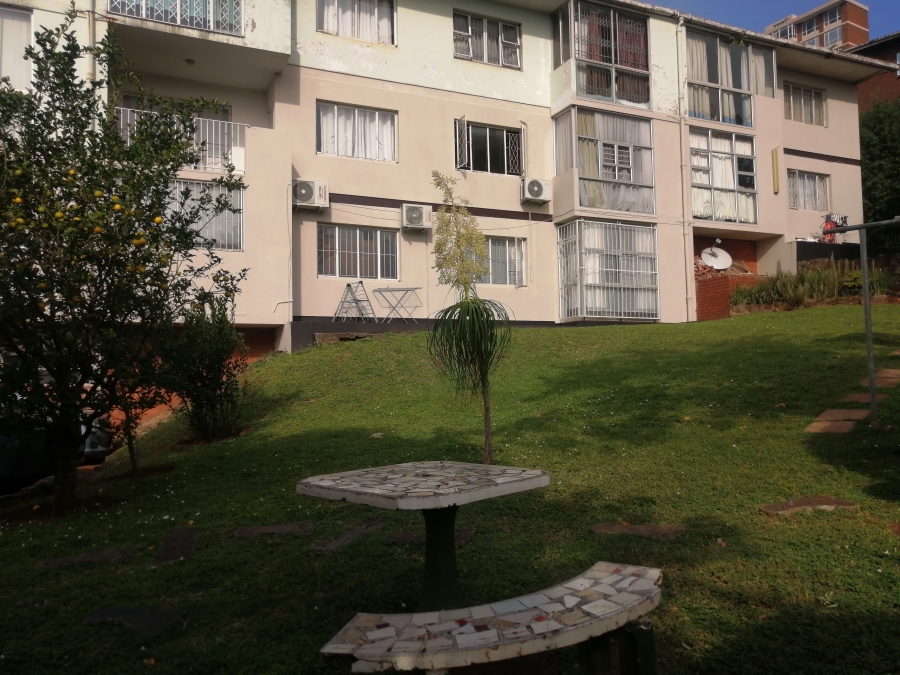 To Let 2 Bedroom Property for Rent in Westridge KwaZulu-Natal