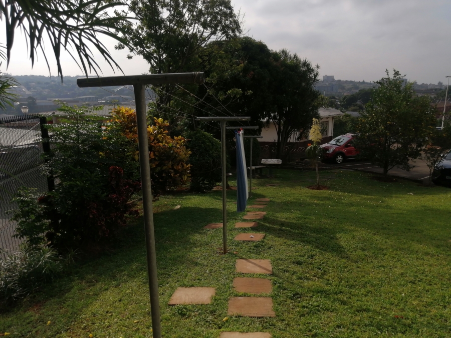 To Let 2 Bedroom Property for Rent in Westridge KwaZulu-Natal
