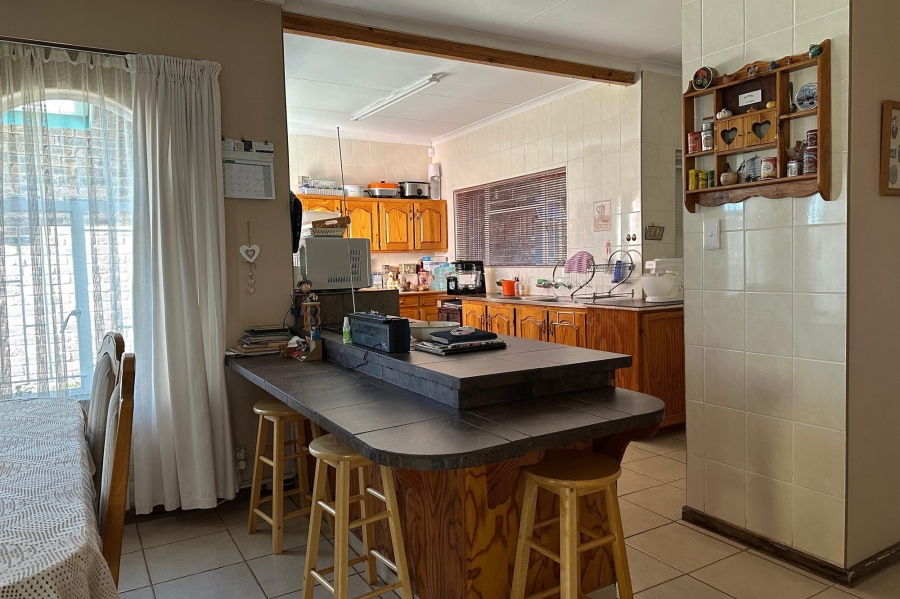4 Bedroom Property for Sale in Aviary Hill KwaZulu-Natal
