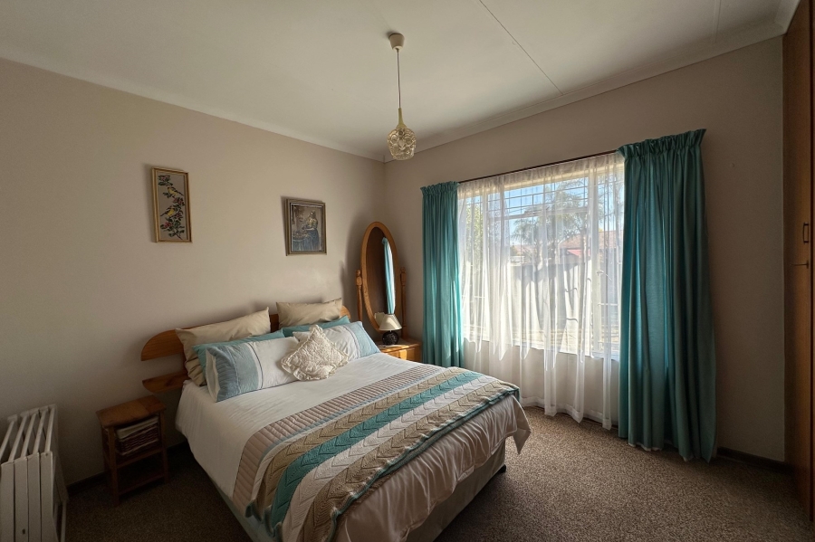 4 Bedroom Property for Sale in Aviary Hill KwaZulu-Natal