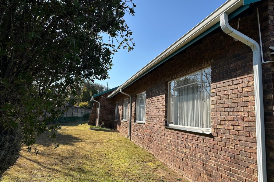 4 Bedroom Property for Sale in Aviary Hill KwaZulu-Natal