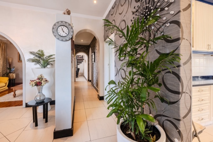 4 Bedroom Property for Sale in Glen Anil KwaZulu-Natal