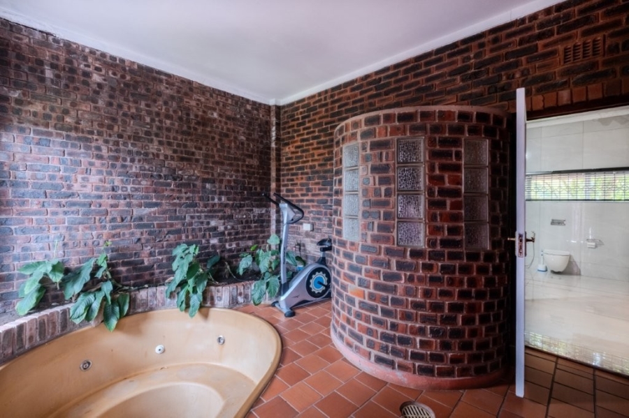 4 Bedroom Property for Sale in Glen Anil KwaZulu-Natal