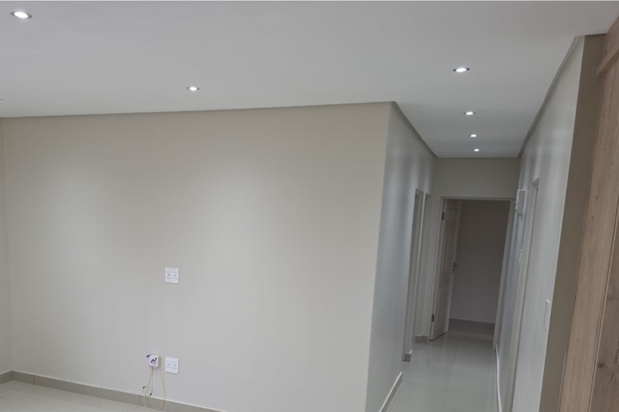 To Let 3 Bedroom Property for Rent in Clayfield KwaZulu-Natal