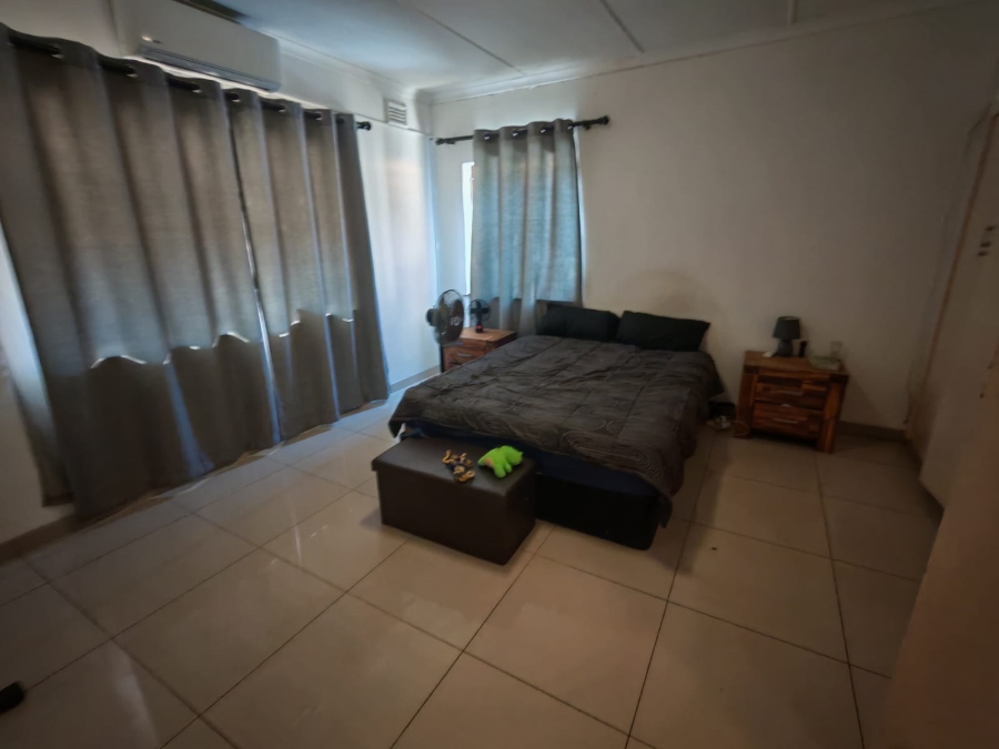 2 Bedroom Property for Sale in Bellair KwaZulu-Natal