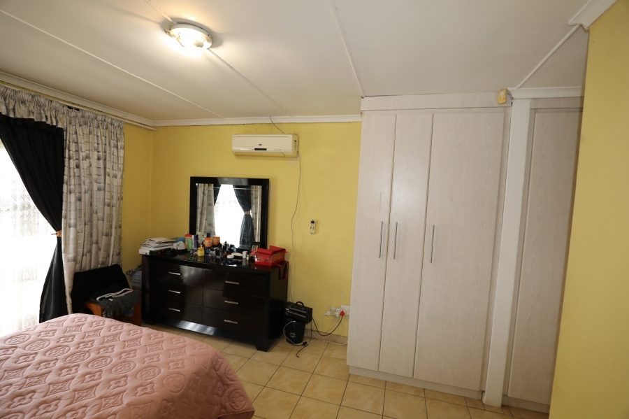 4 Bedroom Property for Sale in Westville Central KwaZulu-Natal