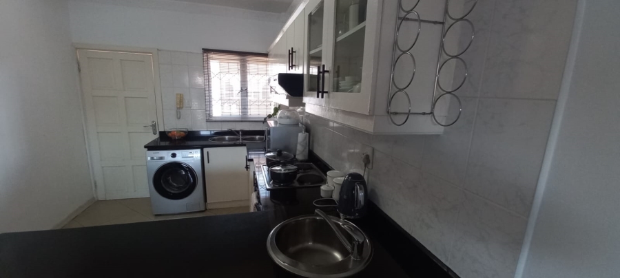 To Let 2 Bedroom Property for Rent in Morningside KwaZulu-Natal