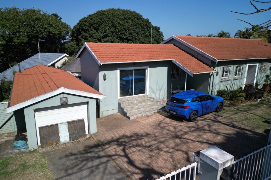 4 Bedroom Property for Sale in Durban North KwaZulu-Natal