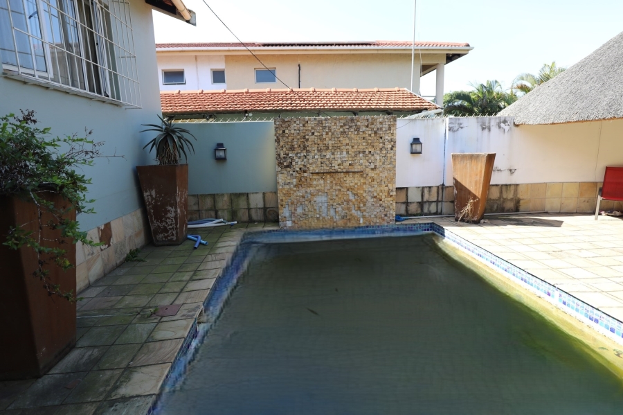 4 Bedroom Property for Sale in Durban North KwaZulu-Natal