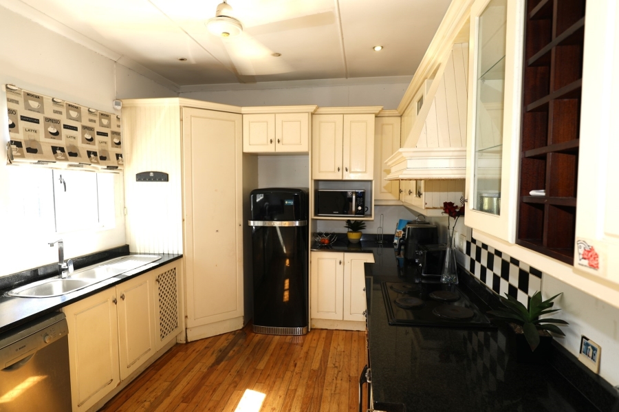 4 Bedroom Property for Sale in Durban North KwaZulu-Natal