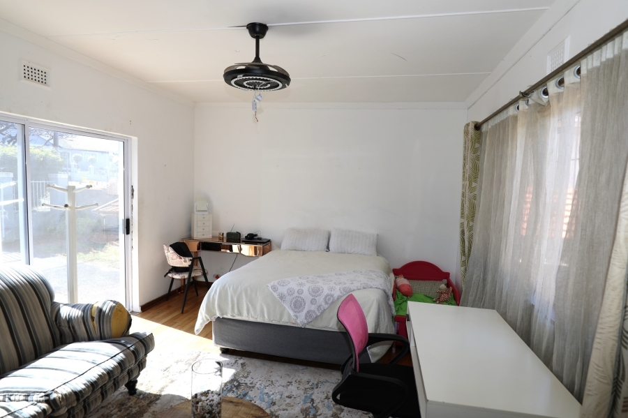 4 Bedroom Property for Sale in Durban North KwaZulu-Natal